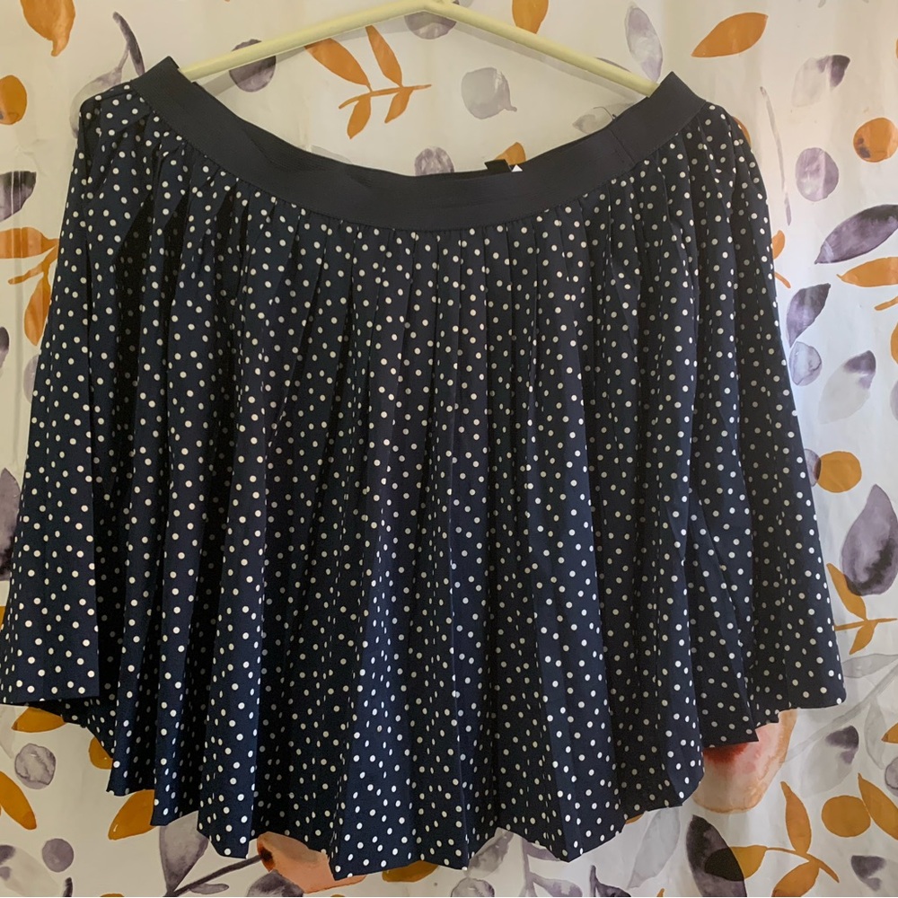 🔥5/$25 H&M Navy Blue Polka Dot Skater Skirt Sz 12